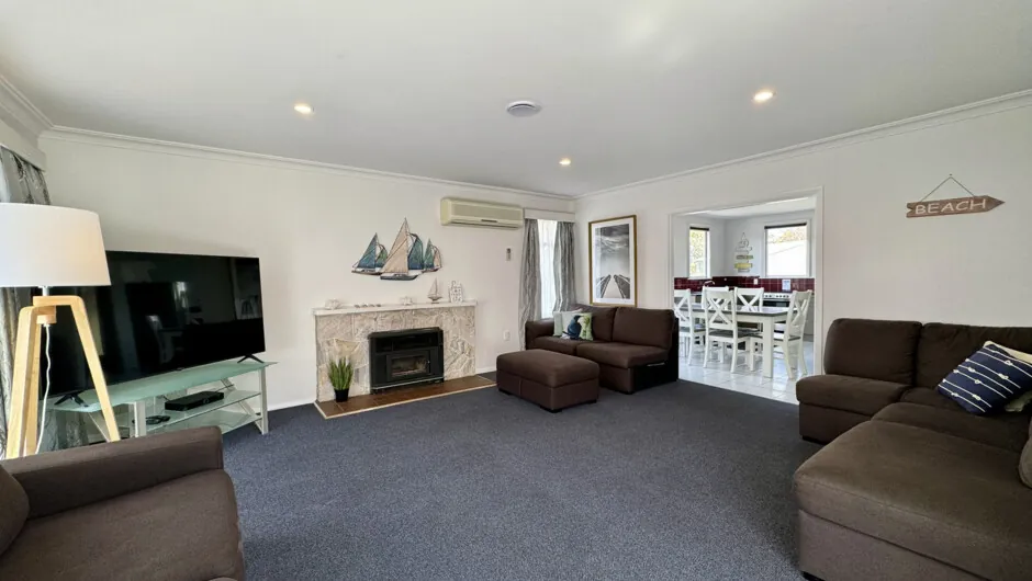 Tāhuna Beach Holiday Park - The Beach House in Nelson Central, Nelson Tasman